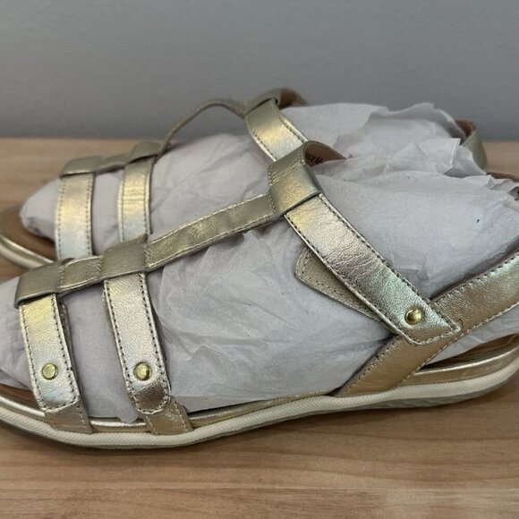 NEW David Tate Women's 9.5 Wide Gold Metallic Leather Strappy Open Toe Sandals - Picture 1 of 7